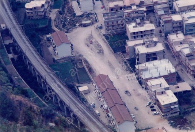 Particolare del "rione" Melarosa a Marinella

foto 1990
